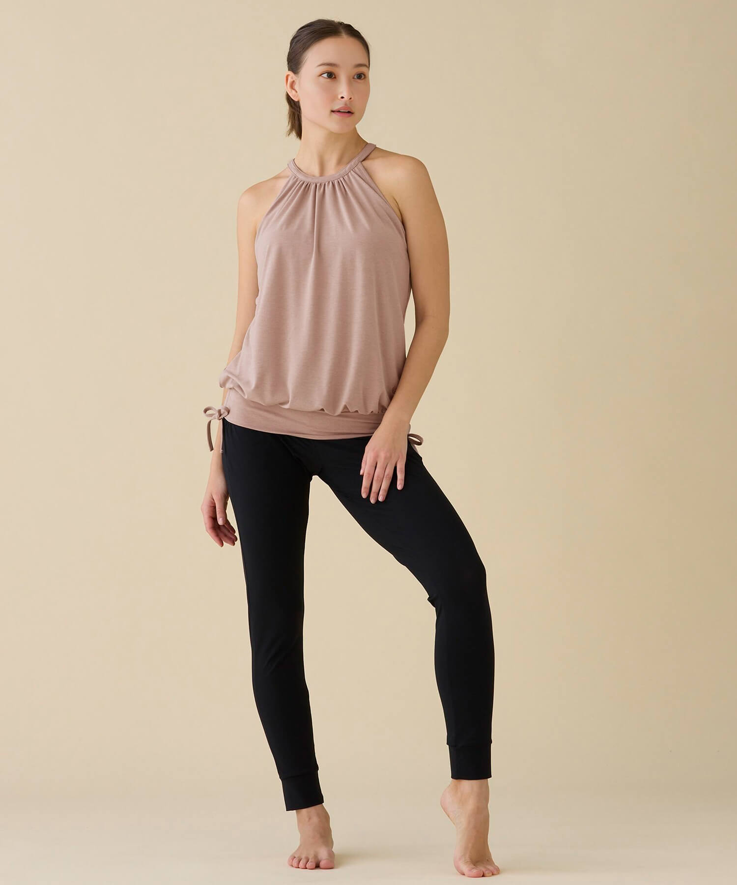 楽天市場】suria スリア ヨガウェア トップス カップ付 タンクトップ