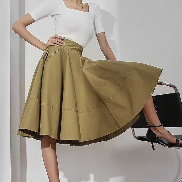 楽天市場】＜在庫セール＞大人ボリュームフレアスカート ベージュ