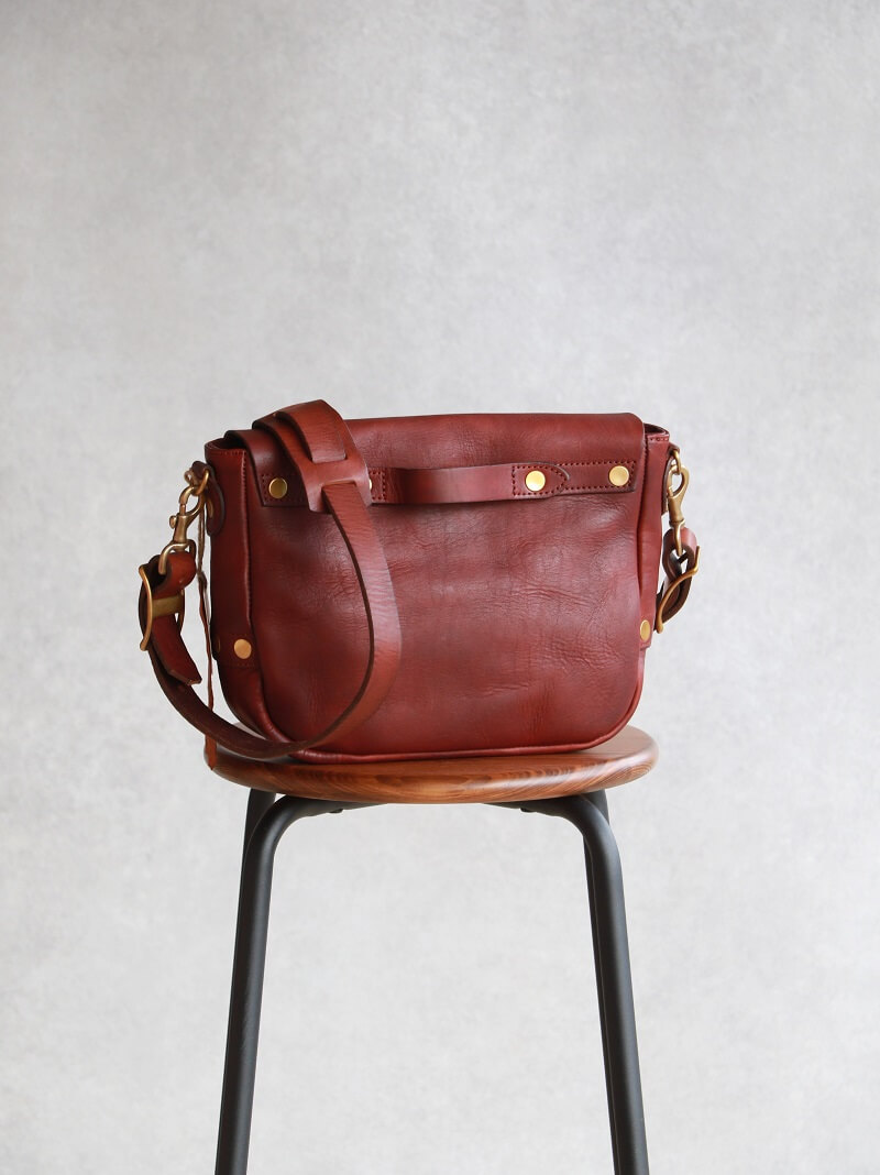 楽天市場】vasco ヴァスコ LEATHER POSTMAN SHOULDER BAG SMALL レザー