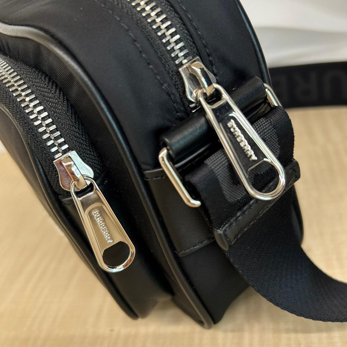 楽天市場】【中古】 BURBERRY （バーバリー） ﾅｲﾛﾝ ｼｮﾙﾀﾞｰﾊﾞｯｸﾞ バッグ