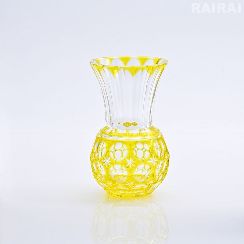 楽天市場】薩摩切子 花入れ 小 金赤 黄 藍 緑 創作 島津薩摩切子 薩摩