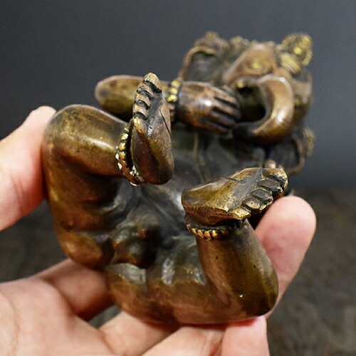 楽天市場】インドの神様 ガネーシャ 銅象 置物 夢をかなえるゾウ