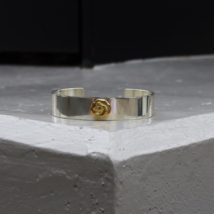 楽天市場】TADY&KING平打ちバングルSV K18ウルフ : TADY＆KING楽天市場店