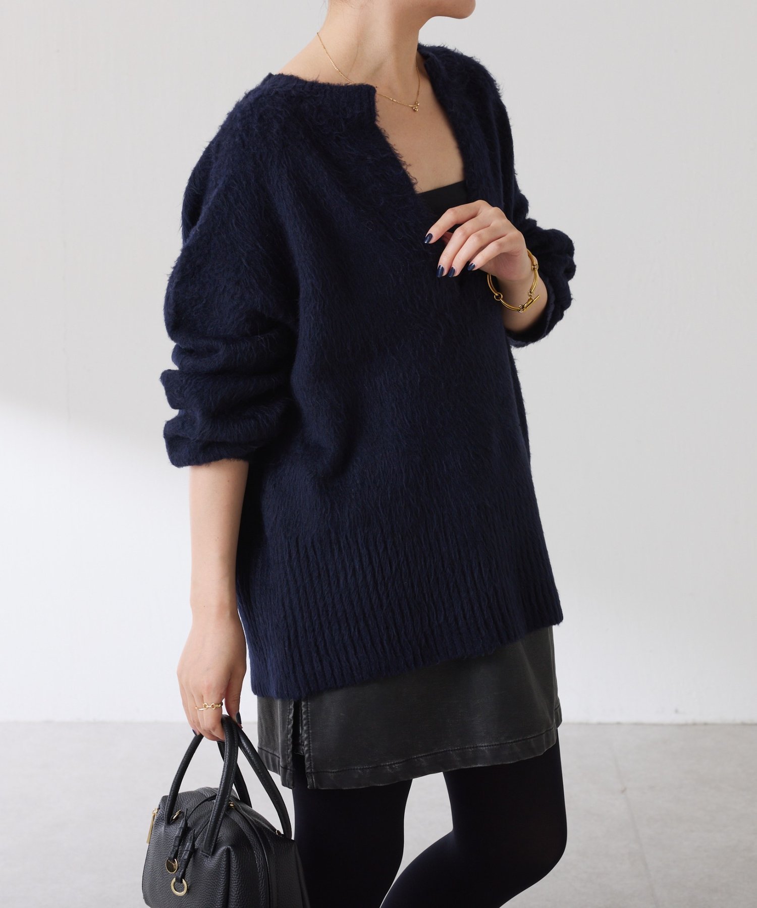 COLLAGE GALLARDAGALANTE｜エアリー深Vニット | Rakuten Fashion(楽天