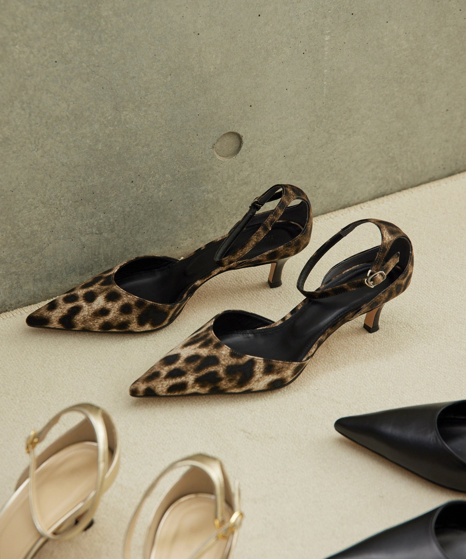 Whim Gazette｜【Hoaw.】レオパードポインテッドパンプス | Rakuten