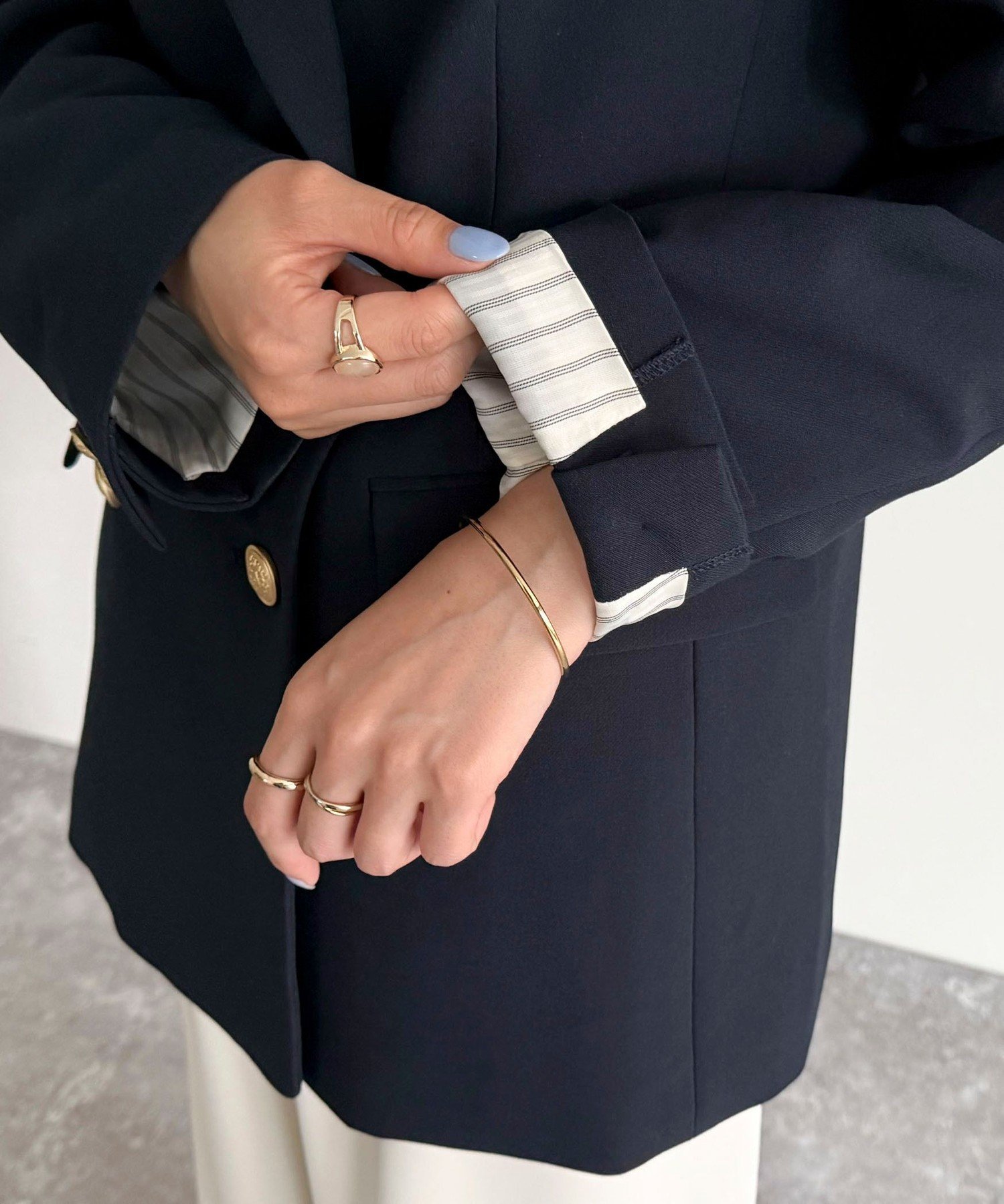 FREDY & GLOSTER｜【3サイズ展開/オンオフ使える】ダブルブレスト