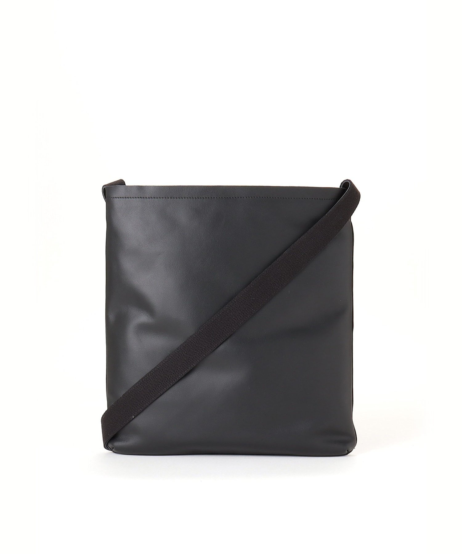 agnes b.｜レザーショルダーバッグ 