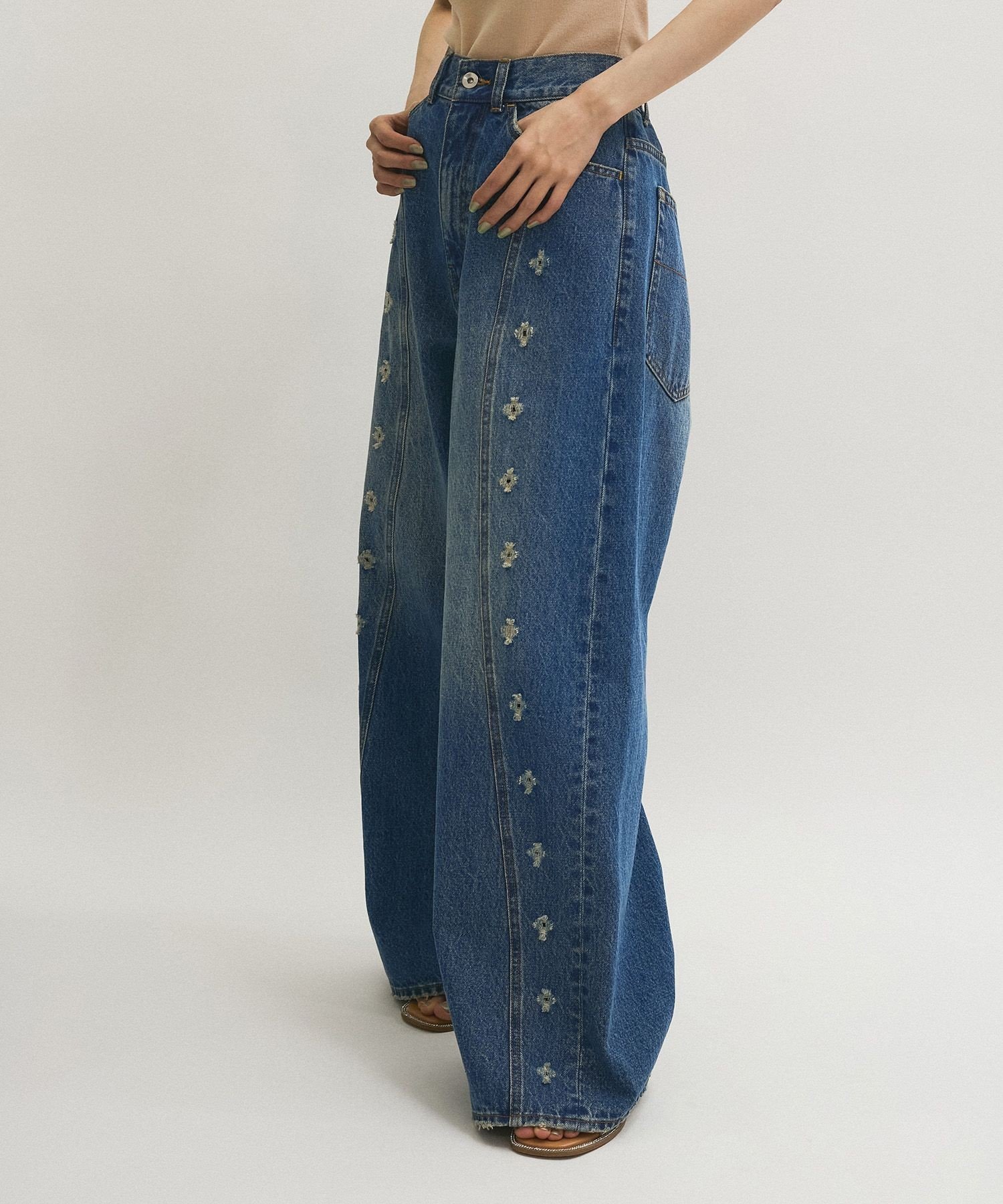 ADAM ET ROPE'｜イノセンスフラワーデニム | Rakuten Fashion(楽天