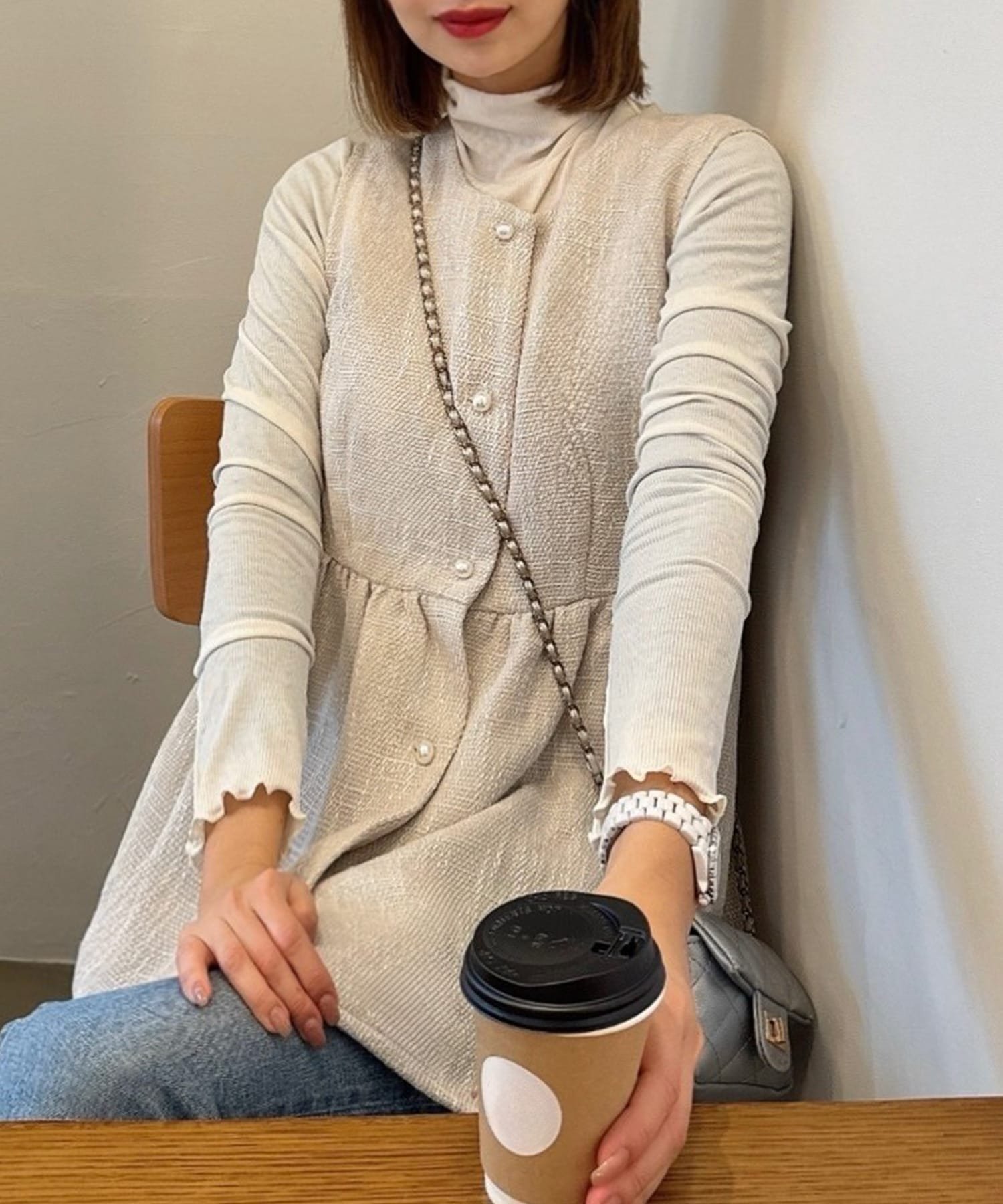 JUNOAH｜パールボタンツイードペプラムトップス | Rakuten Fashion