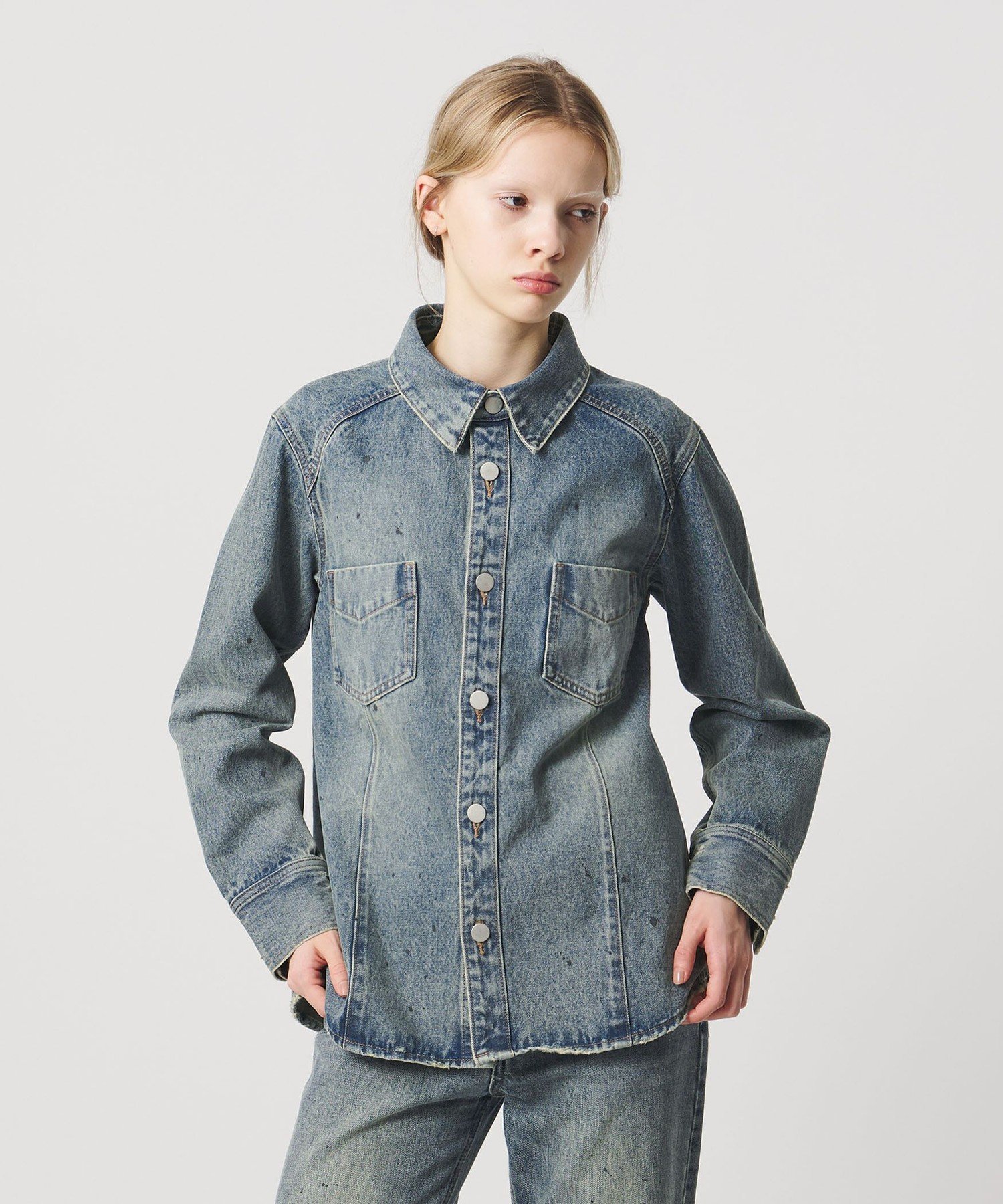 H BEAUTY＆YOUTH ダメージデニムシャツ H BEAUTY＆YOUTH(エイチビューティアンドユース) ダメージ加工デニム