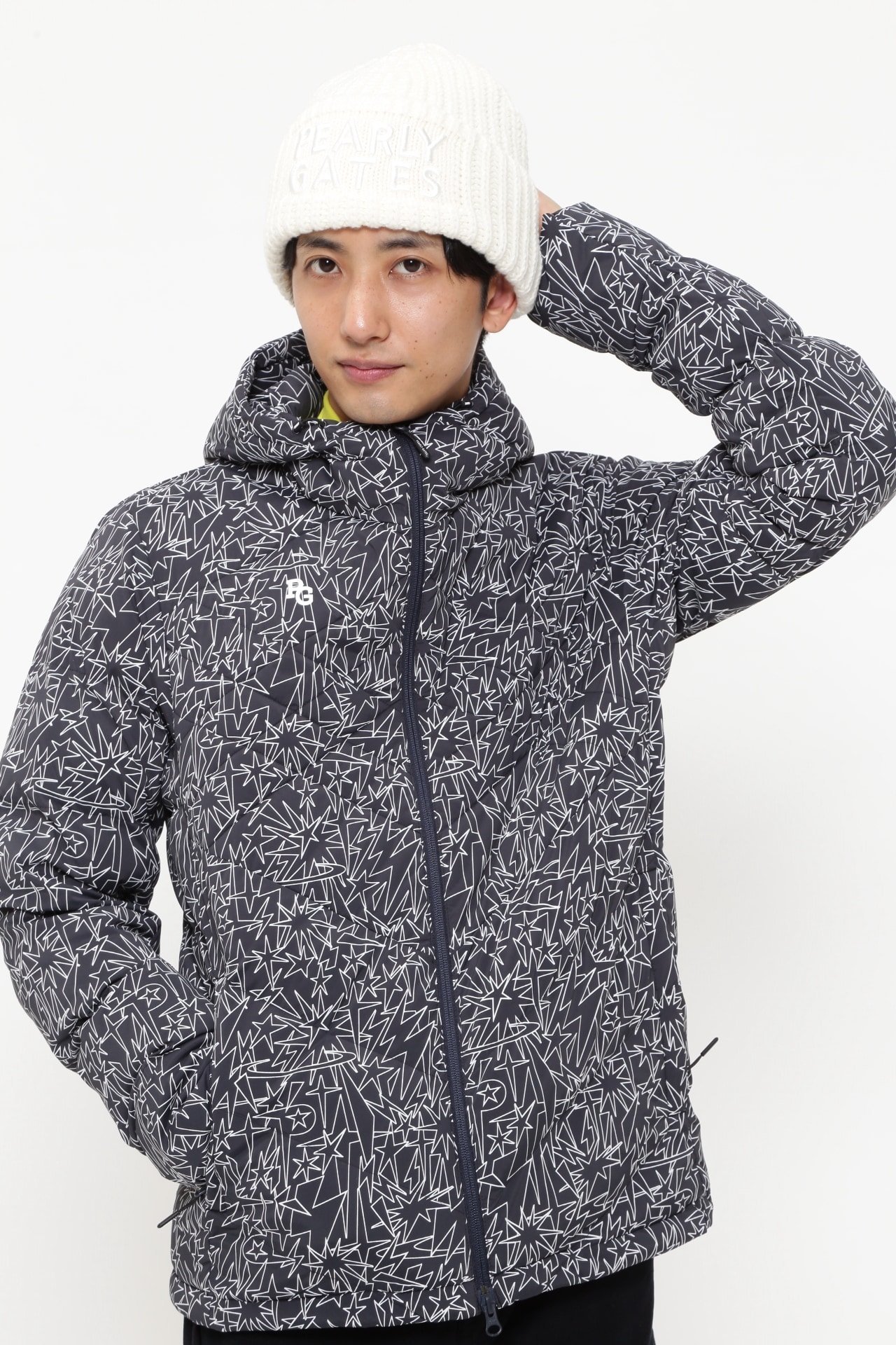 PEARLY GATES｜Nyストレッチ中綿フーディブルゾン <ギザ星柄