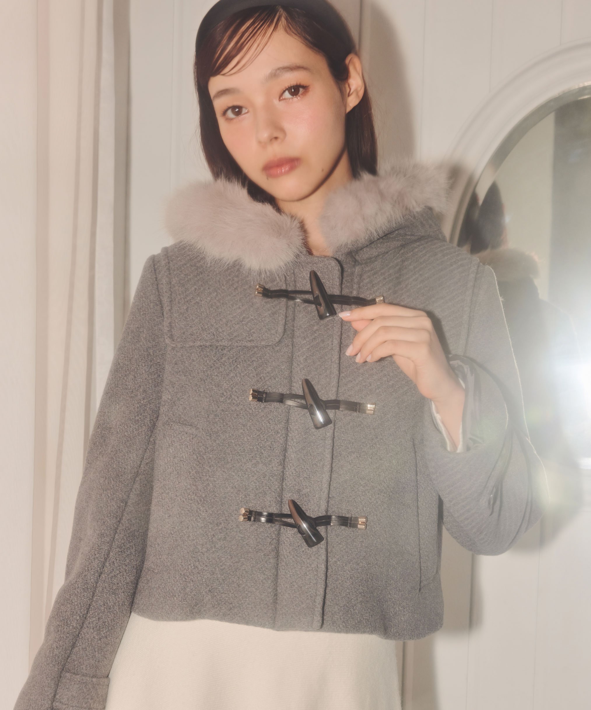 JILL by JILL STUART｜フェイクファー付ショートダッフルコート