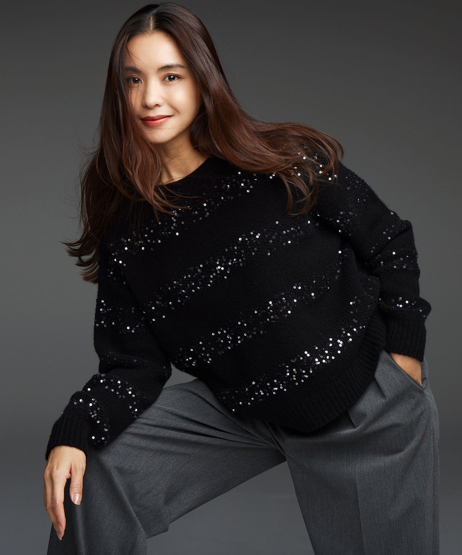 23区｜【滝沢眞規子さん着用/一部店舗限定】スパングルボーダー ニット