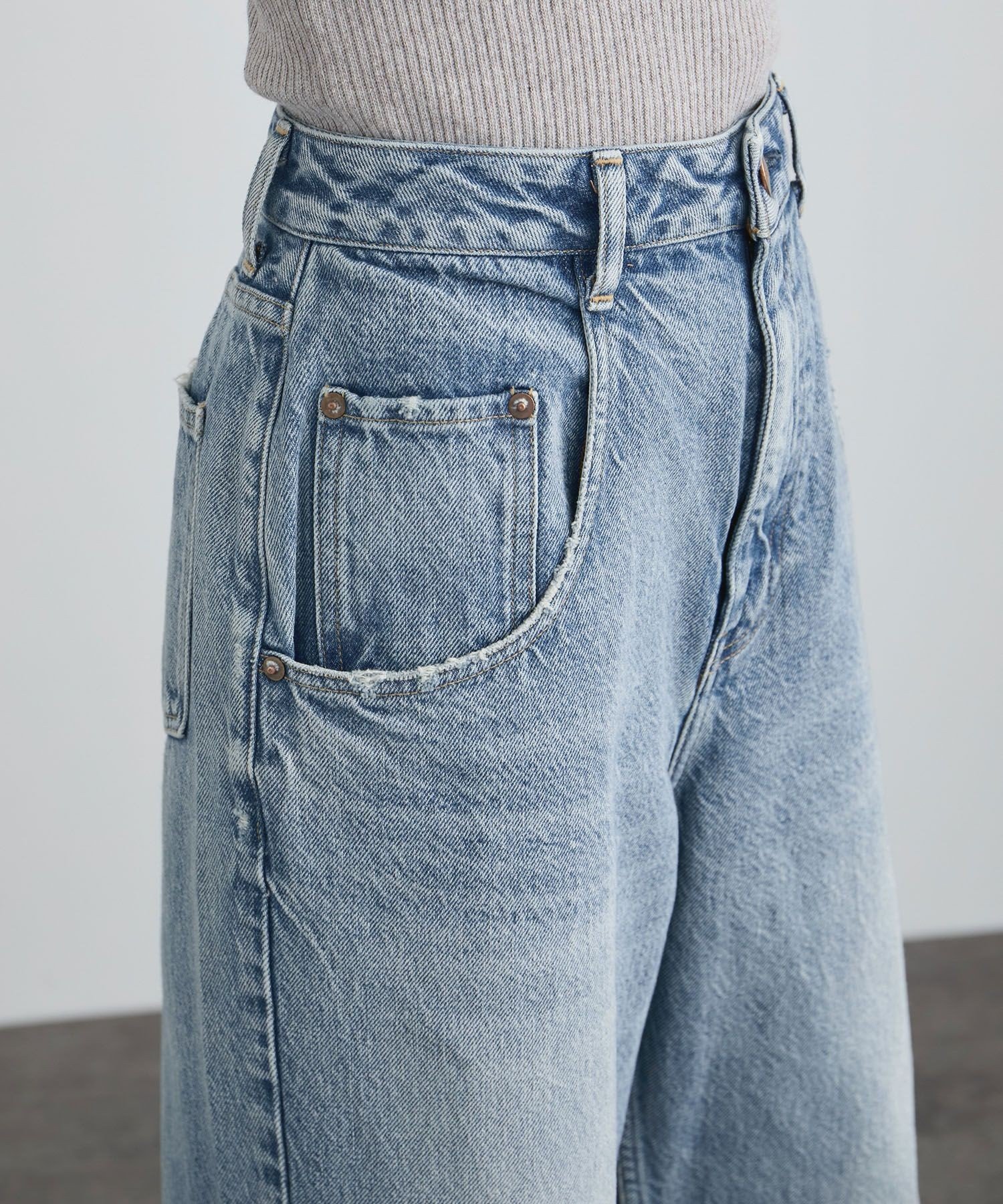 SALON adam et rope'｜【RED CARD TOKYO for SALON】DAKOTA MOUSE