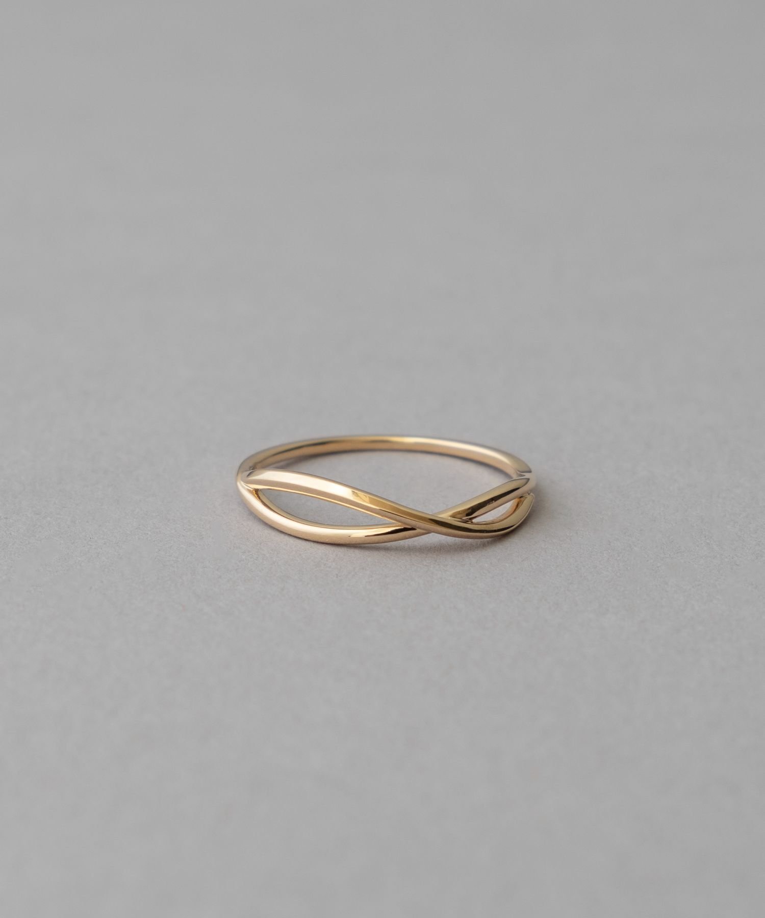 ete｜[レイヤード] K10YG ウェーブ リング | Rakuten Fashion(楽天