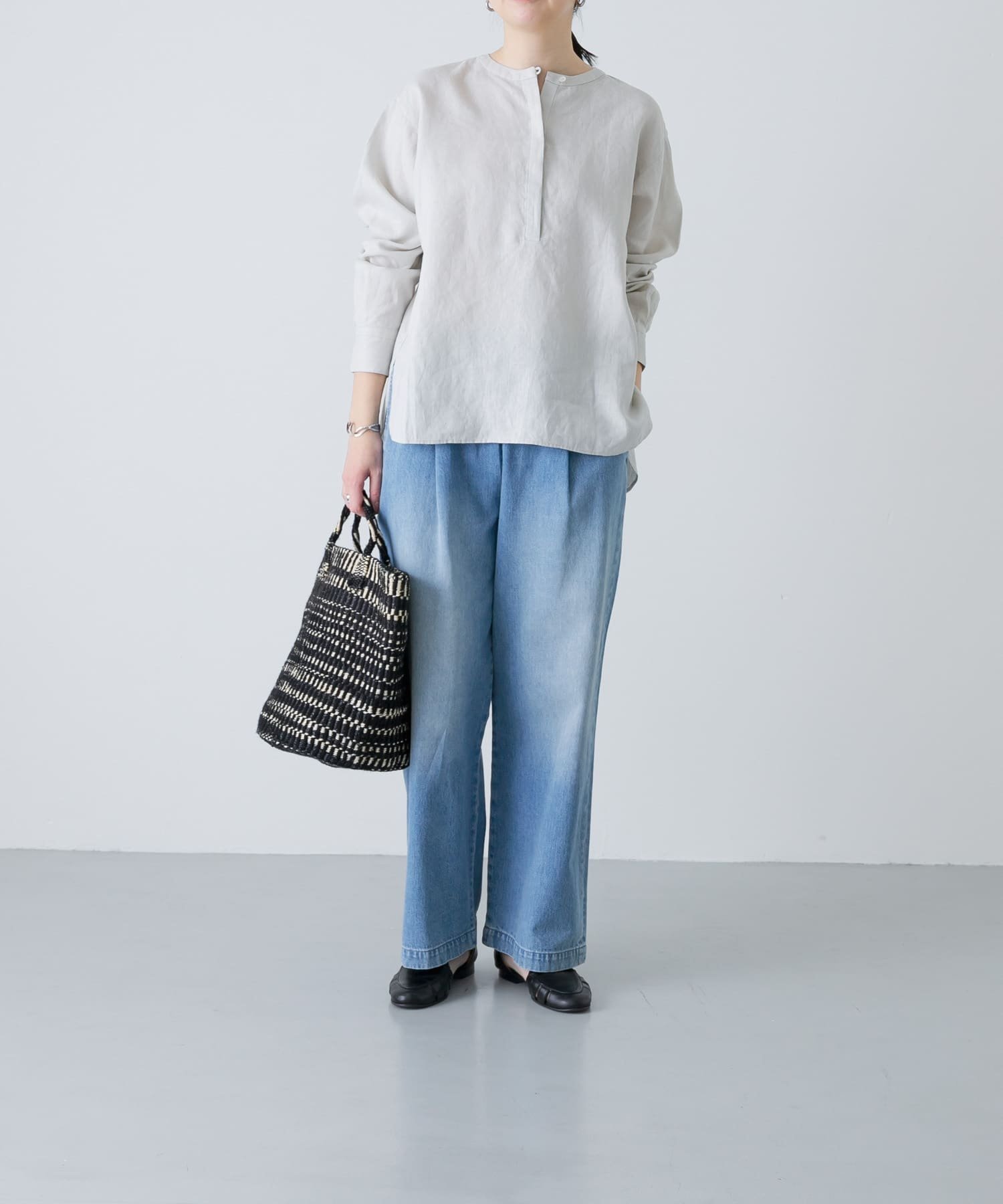 かぐれ｜フェードデニムイージーパンツ | Rakuten Fashion(楽天