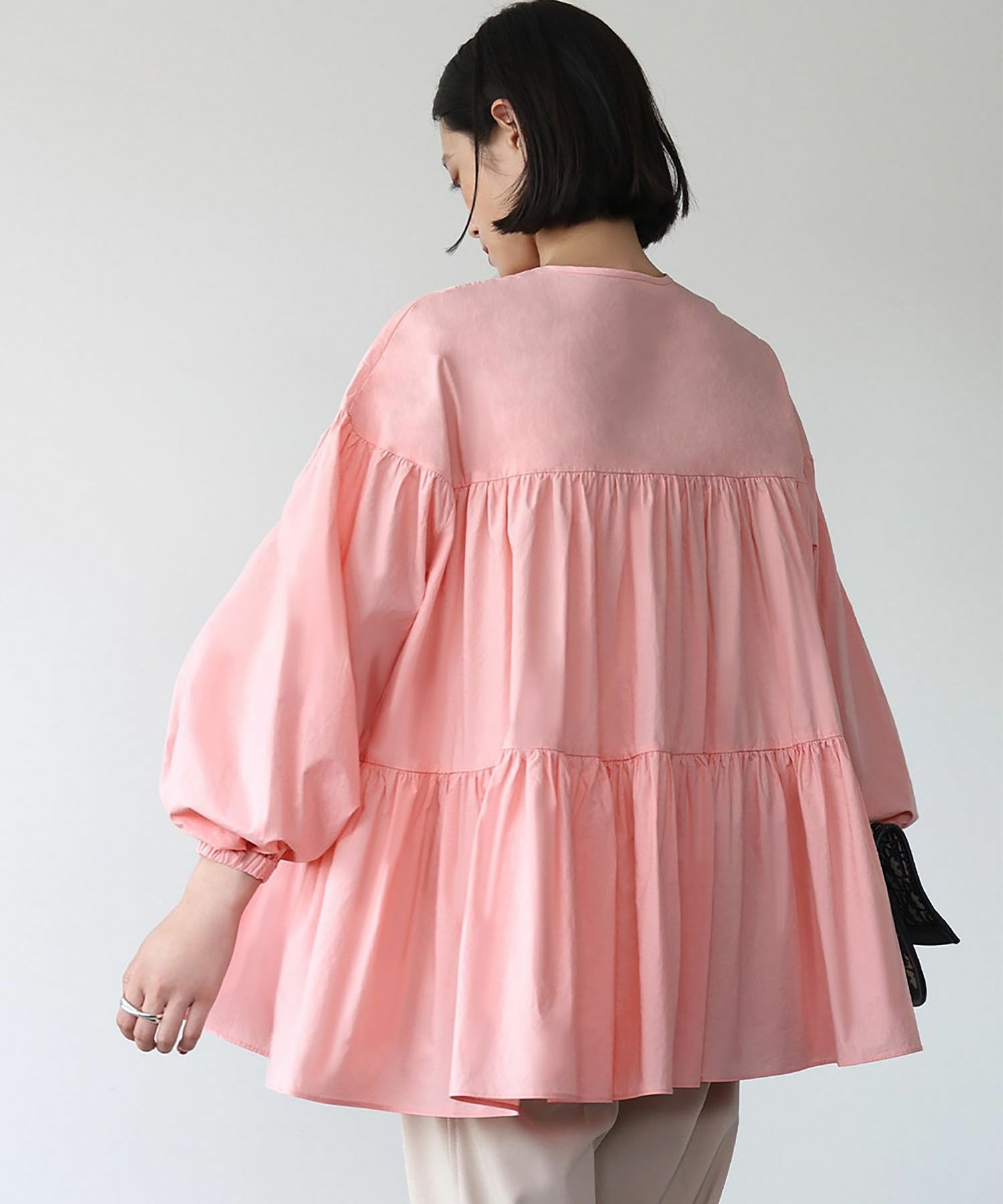 GIRL｜【綿100%使用】ボリューム袖ティアードブラウス【洗える