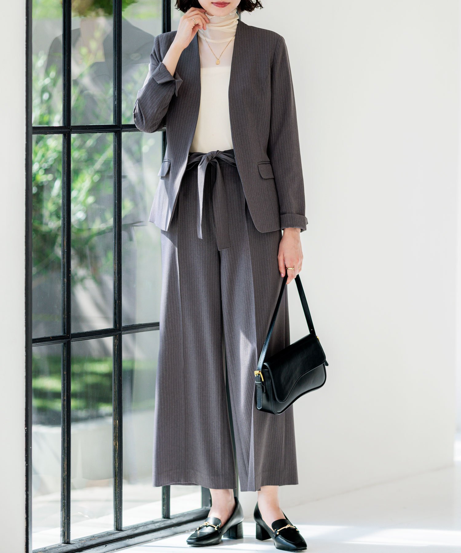 GeeRA｜【2点セットアップ】洗えるノーカラーワイドパンツスーツ