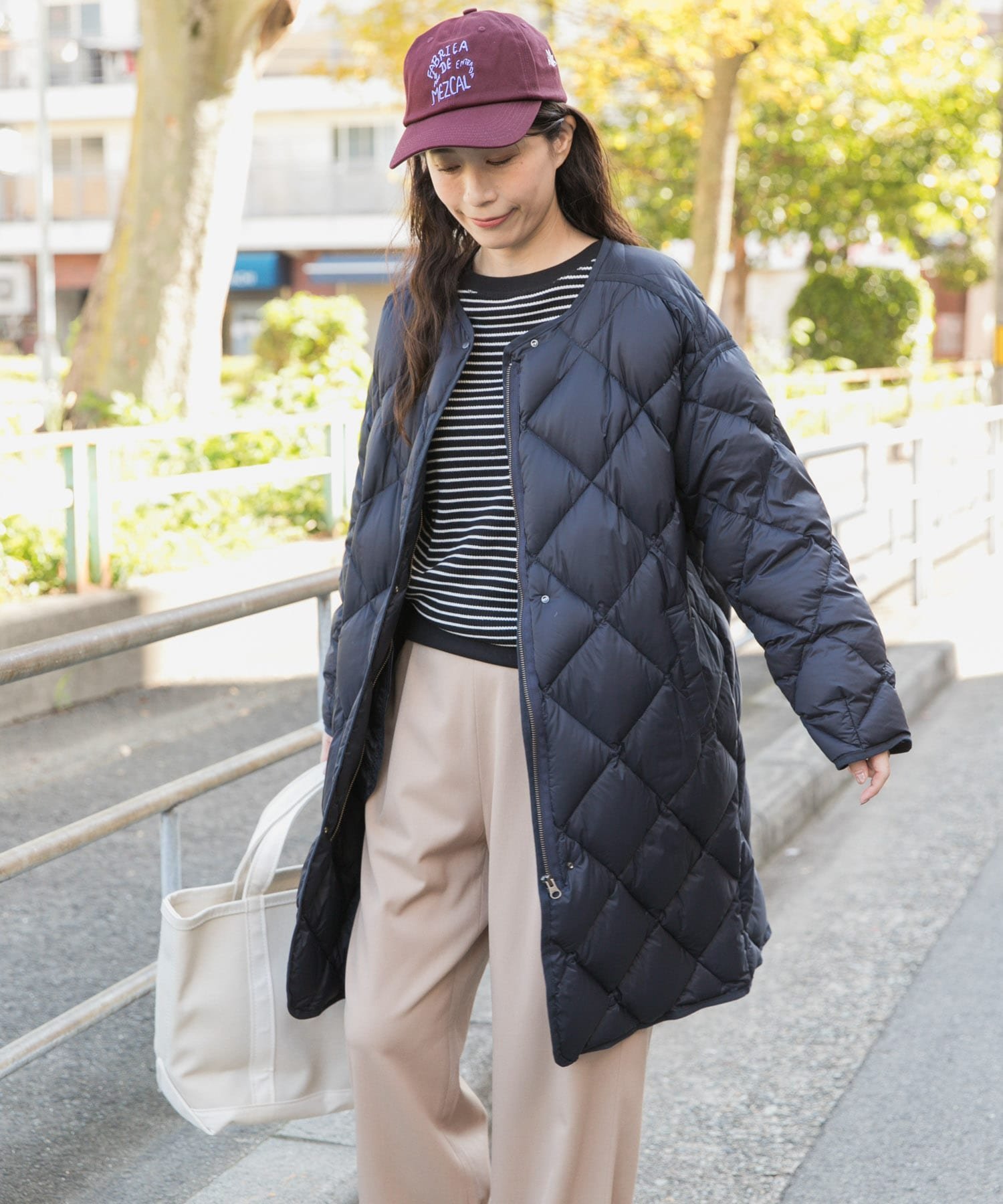 URBAN RESEARCH DOORS｜ライトダウンキルトロングコート | Rakuten