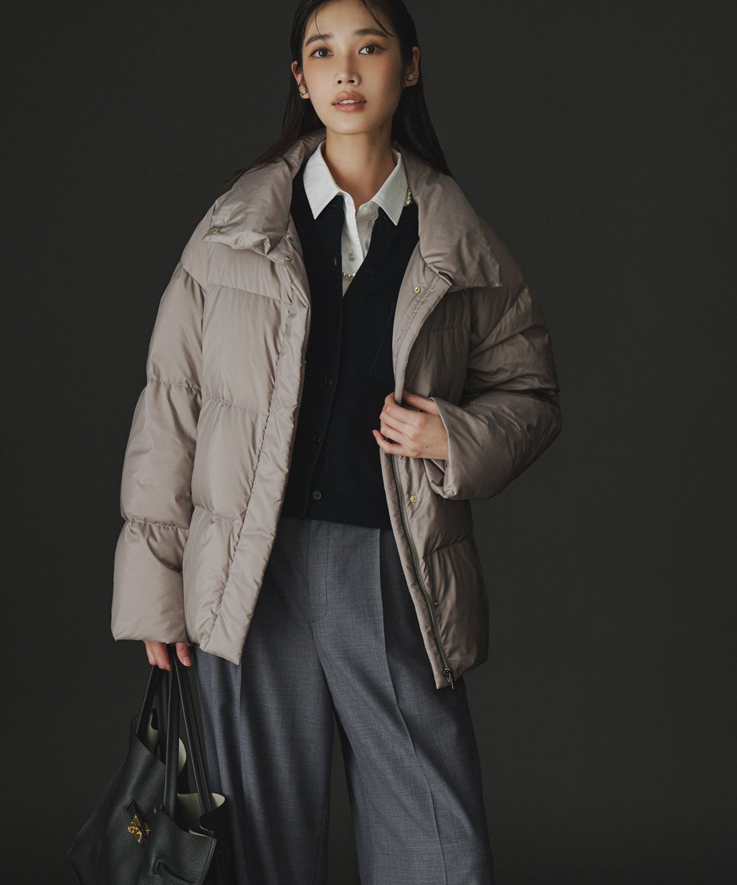 23区｜【Oggi掲載】シレータフタ ハイネック ショート ダウンコート