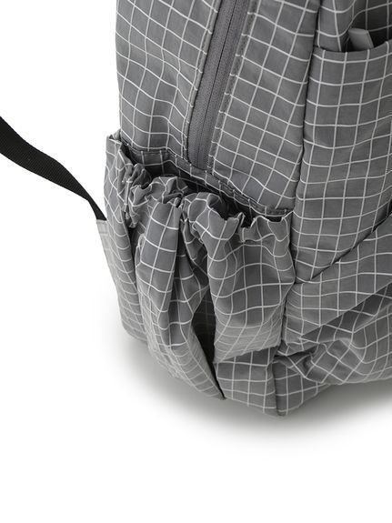 emmi｜ボックスチェックギャザーボディーバックパック | Rakuten