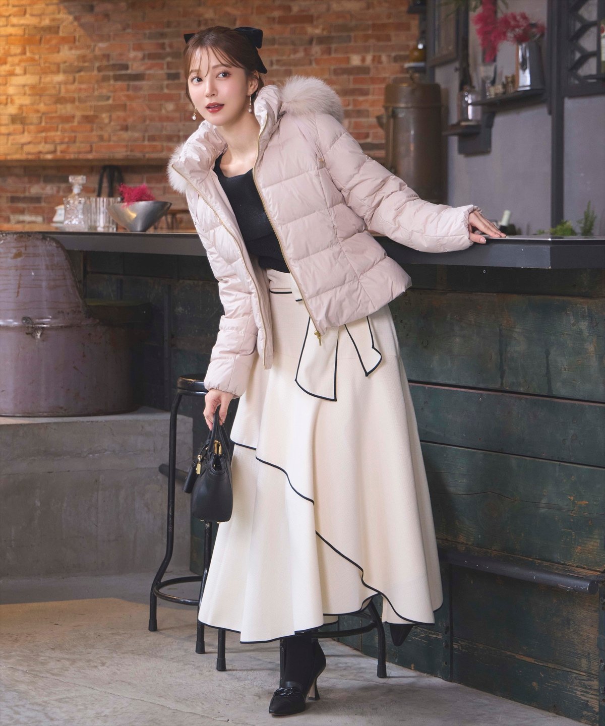 SWINGLE｜FOXファー付エレガンスショートダウンコート | Rakuten