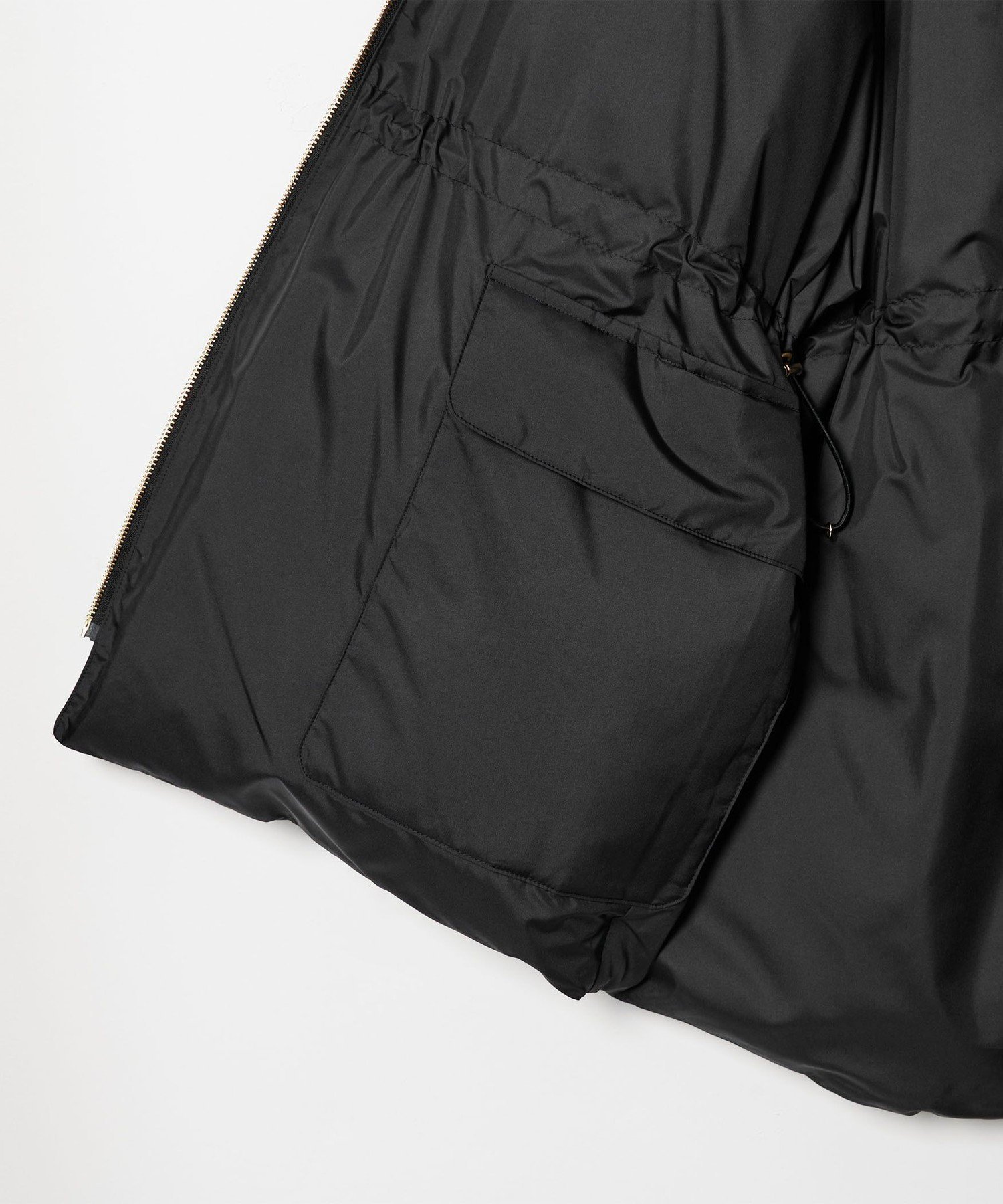 即日発送、conte ミリタリー リバーシブル ダウンジャケット conte＞ミリタリー リバーシブル ダウンジャケット（ダウンジャケット