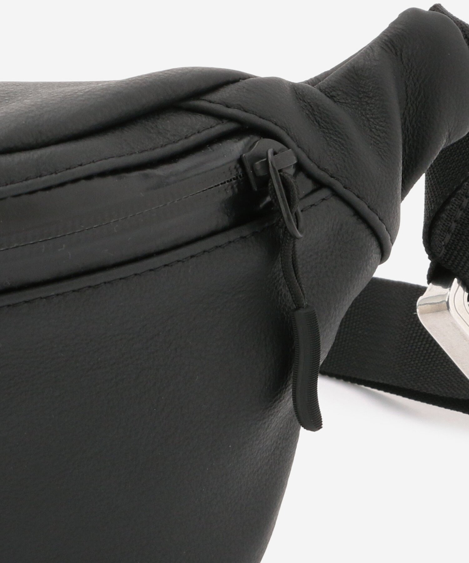 bagjack Bshop別注 レザーヒップバッグ バッグジャック ブラック Bshop｜bagjack |<別注>コブラバックル レザーヒップバッグ | Rakuten