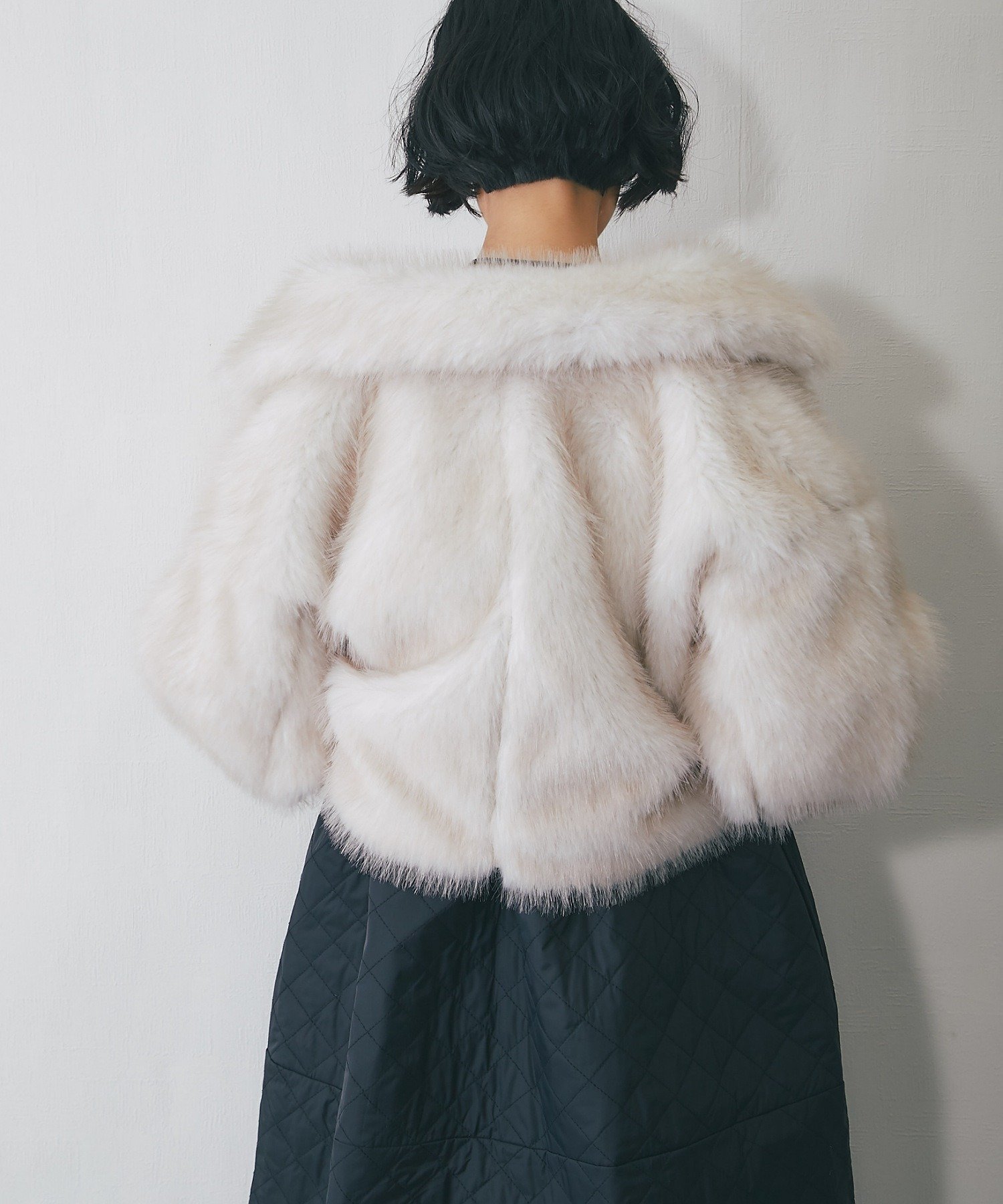 SMILE ORCHID｜ミックスファーショート丈ジャケット | Rakuten Fashion