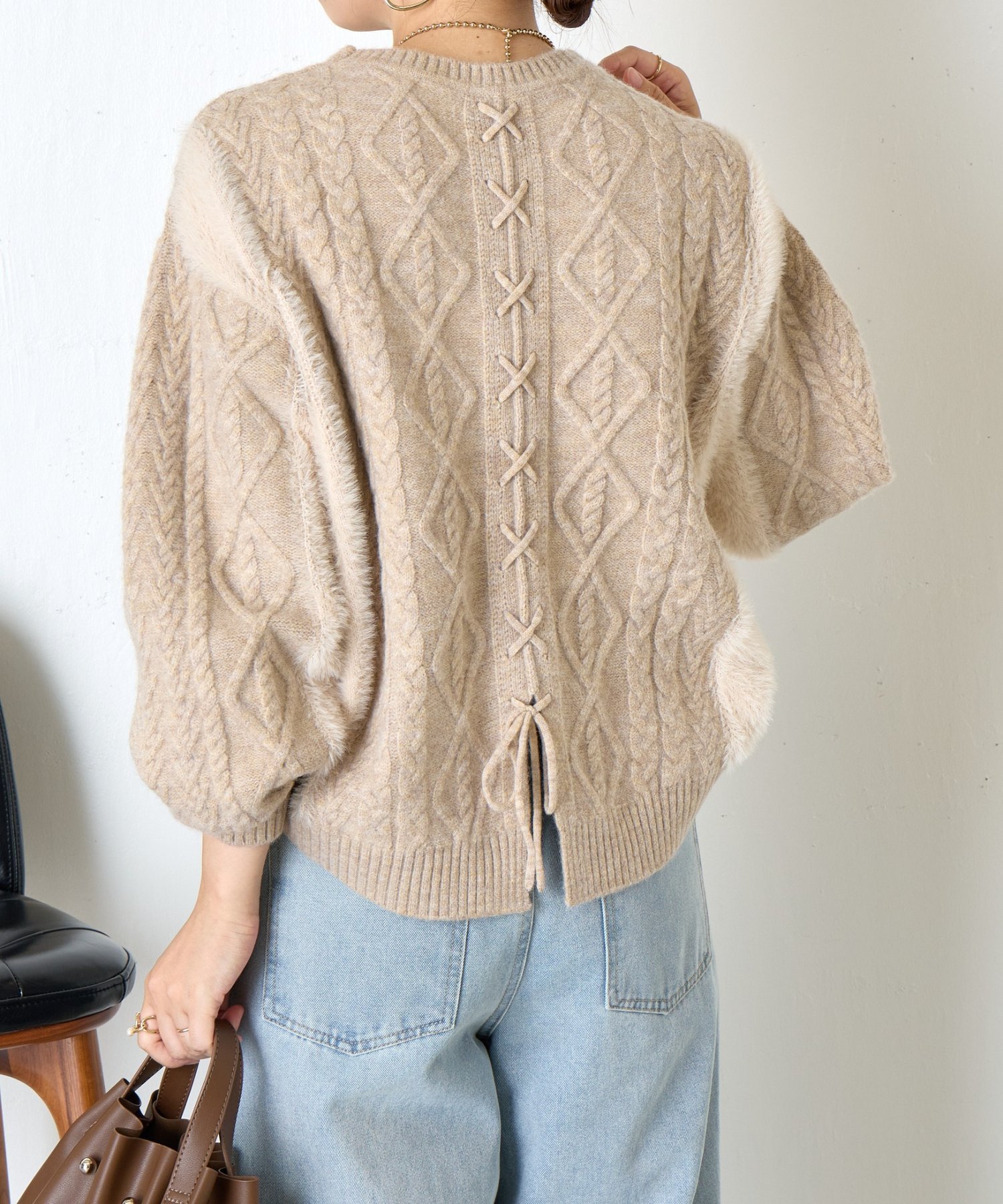 Jena espace merveilleux｜【後ろ姿で惹きつける】バックレースアップ