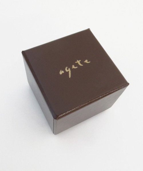 【 agete 】K10エメラルド　ピンキーリング（5月誕生石） 5月誕生石＞K10エメラルドピンキーリング（マザー）｜ピンキーリング