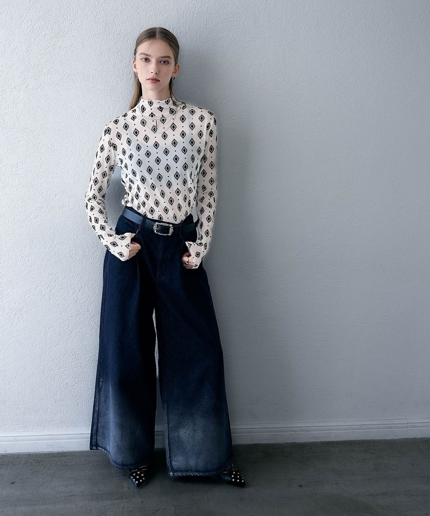 HARE｜グラデーションハクプリントデニムパンツ | Rakuten Fashion