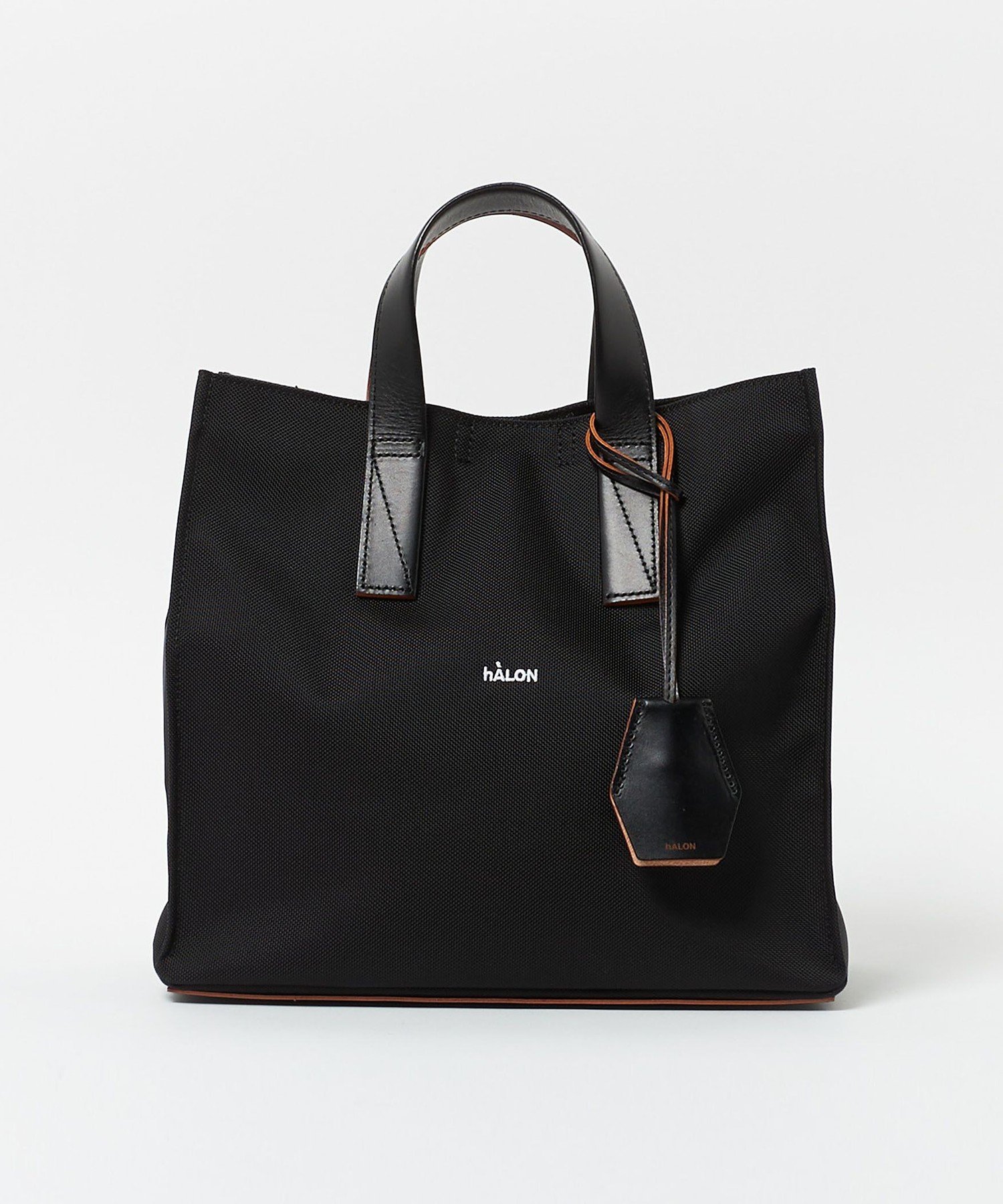 UNITED ARROWS LTD. OUTLET｜マイクロファイバー ジップ トートバッグ