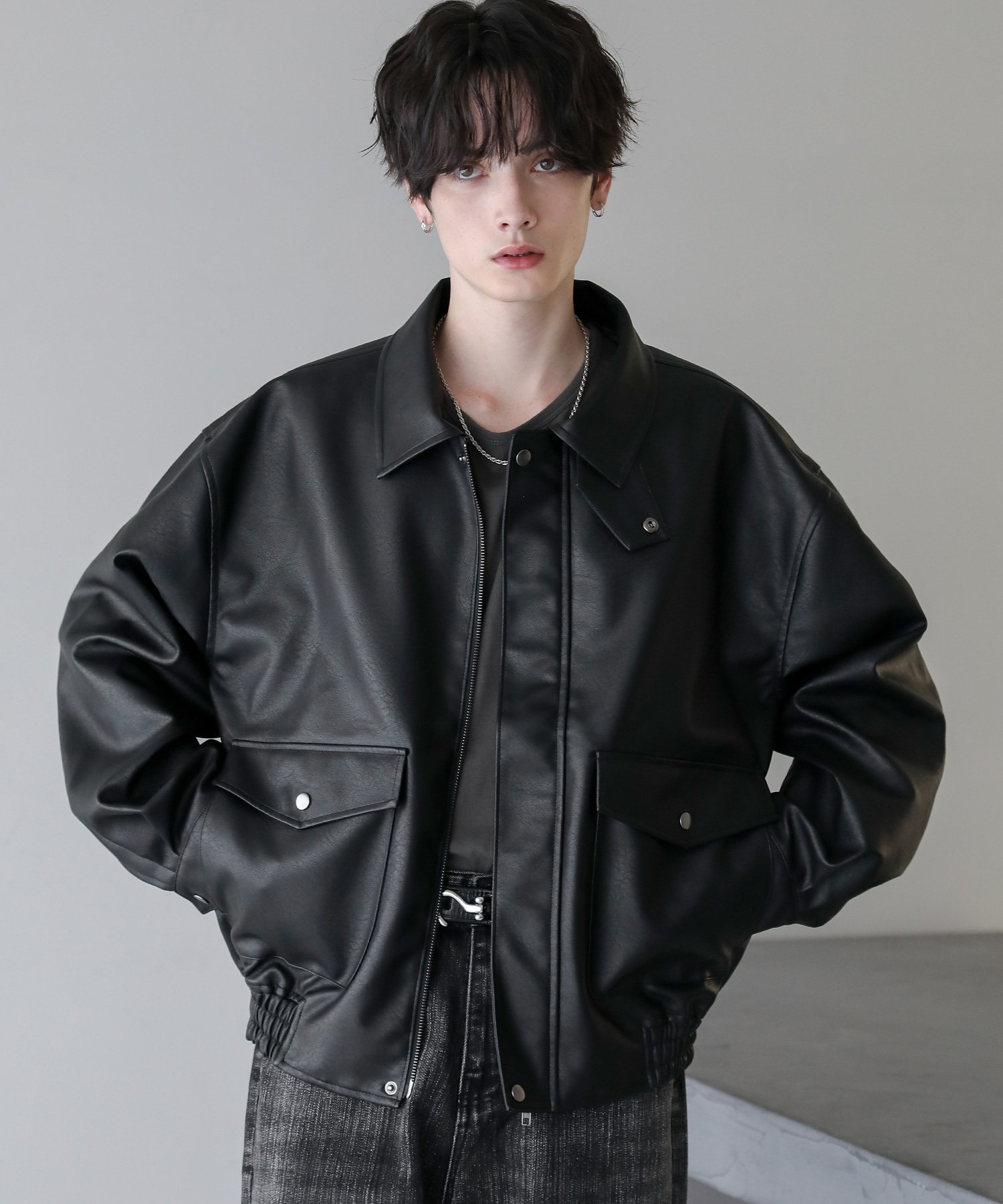 THE CASUAL｜ヴィンテージ加工 PUレザー A-2ショートブルゾン