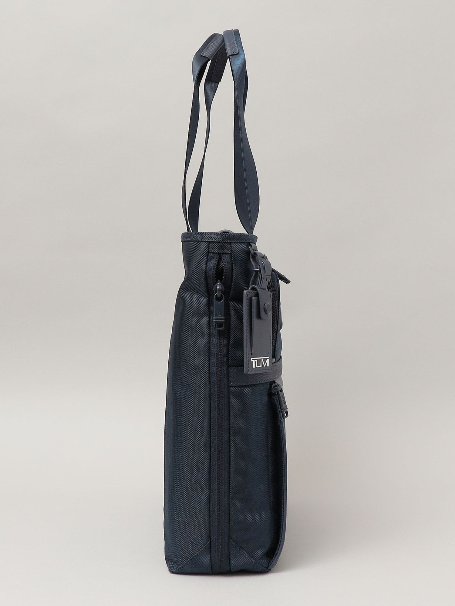 SHIPS｜【SHIPS別注】TUMI: 完全別注モデル エクスパンダブル スクエア