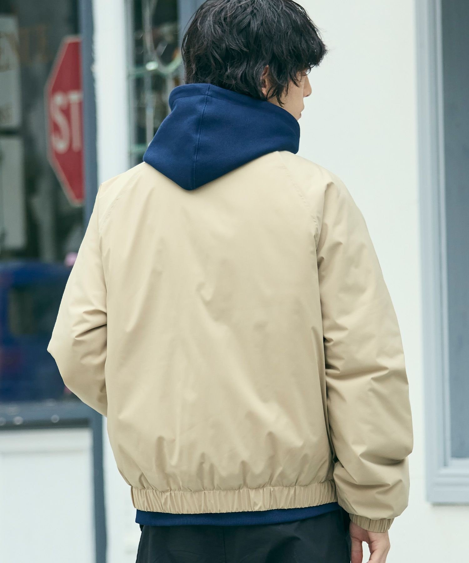 LACOSTE｜撥水 防風 パデッド ボリュームテクニカルナイロンブルゾン