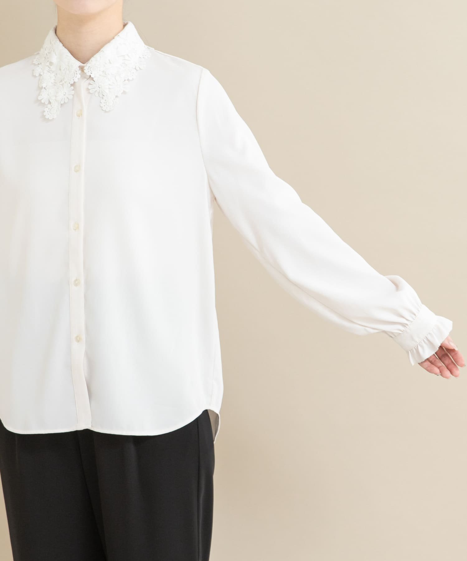 URBAN RESEARCH ROSSO｜『WEB/一部店舗限定』レースカラーブラウス