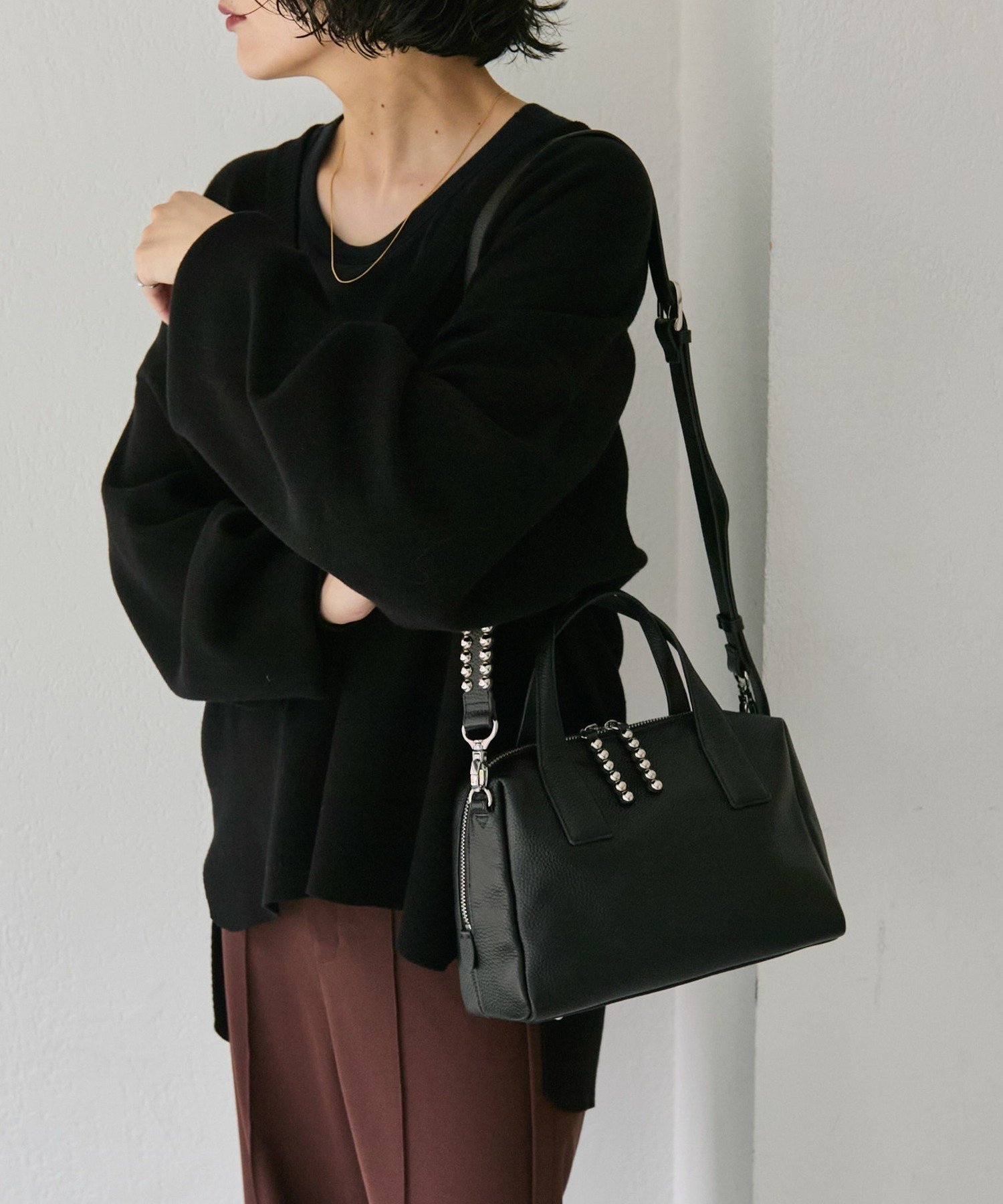 ear PAPILLONNER｜スタッズボストンバッグ | Rakuten Fashion(楽天