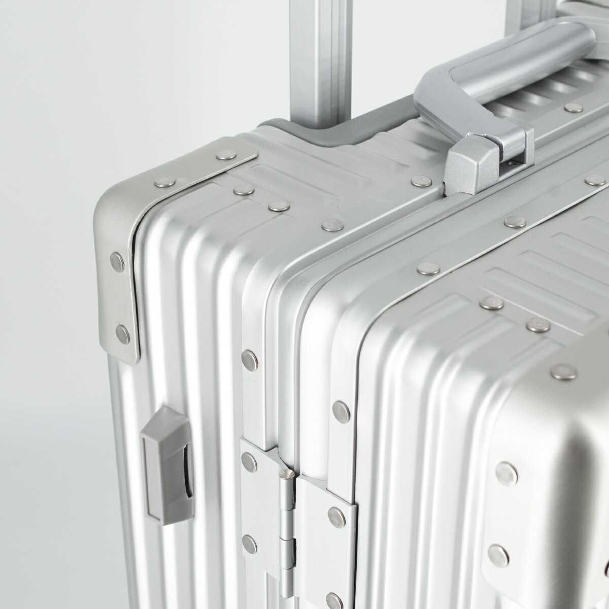 楽天市場】1200円OFFクーポンあり 【.OUNCE 公式】スーツケース S