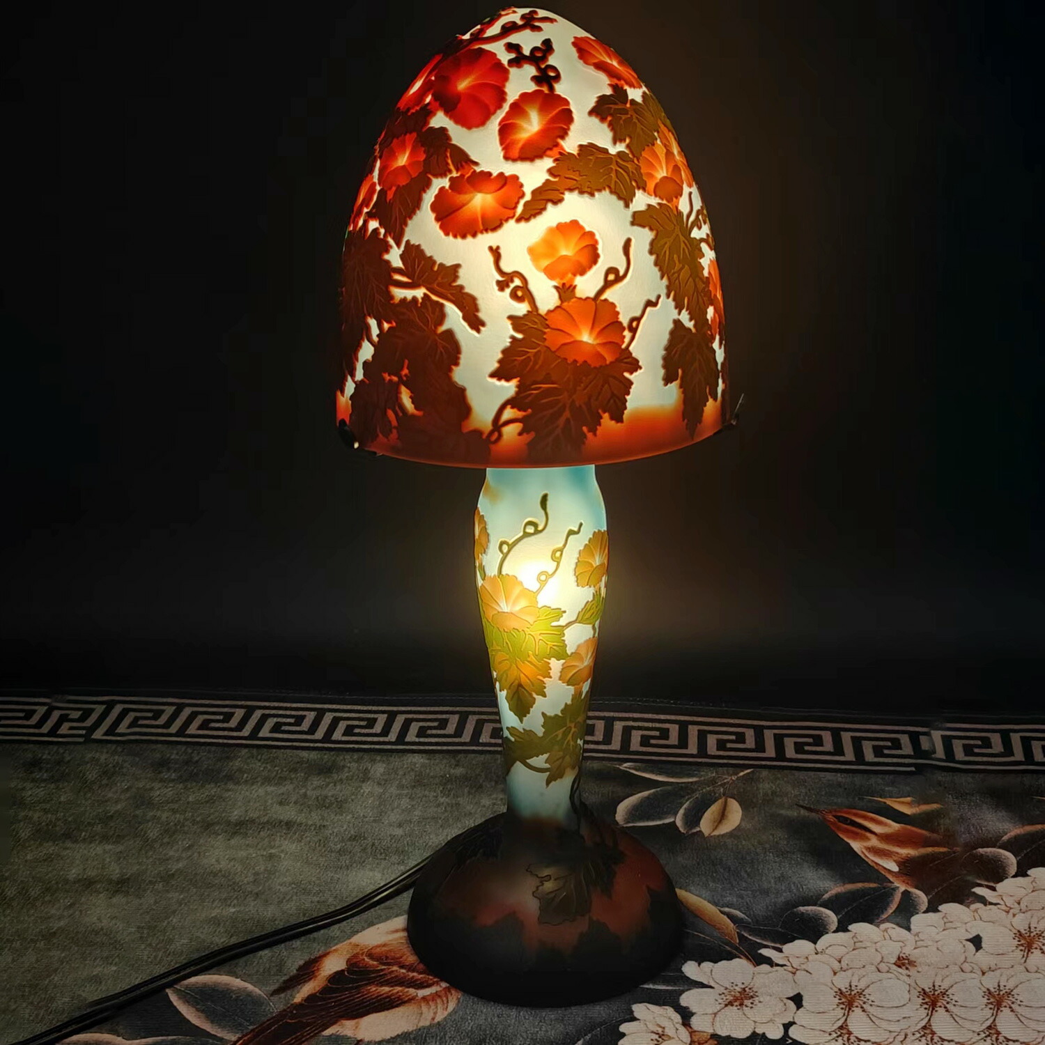 エミールガレ アールヌーボー ランプ 傘幅30㎝高さ43㎝ 難有