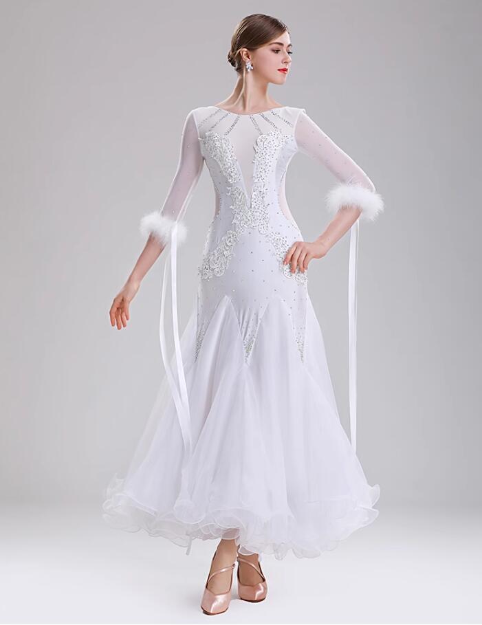 楽天市場】【送料無料】社交ダンスドレス キラキラ フェザー高級感