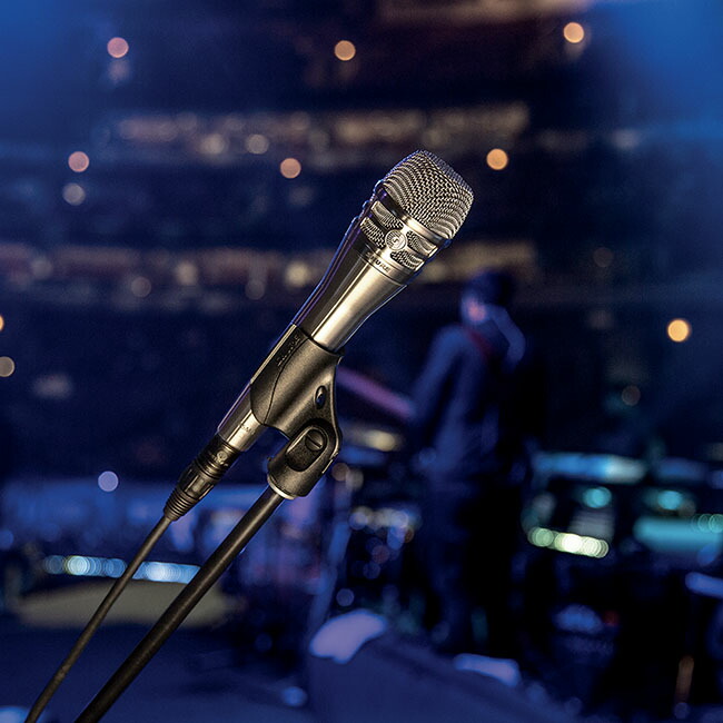 楽天市場】SHURE ダイナミックマイク KSM8 B/N : ボーカル / ライブ