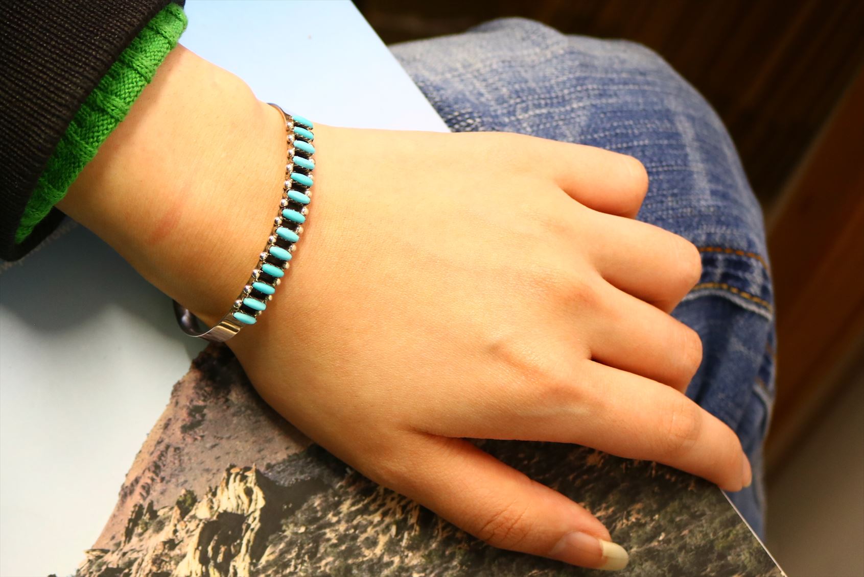 楽天市場】インディアンジュエリー ズニ族 ターコイズ バングル