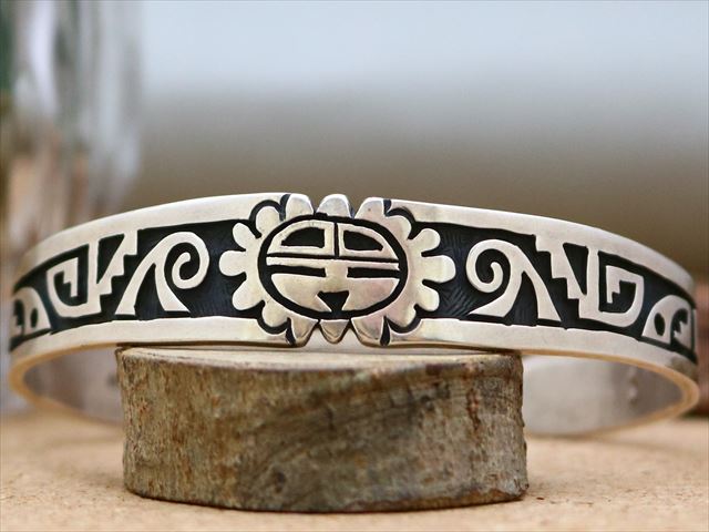 楽天市場】インディアンジュエリー ホピ族 Belvin Yuyaheova