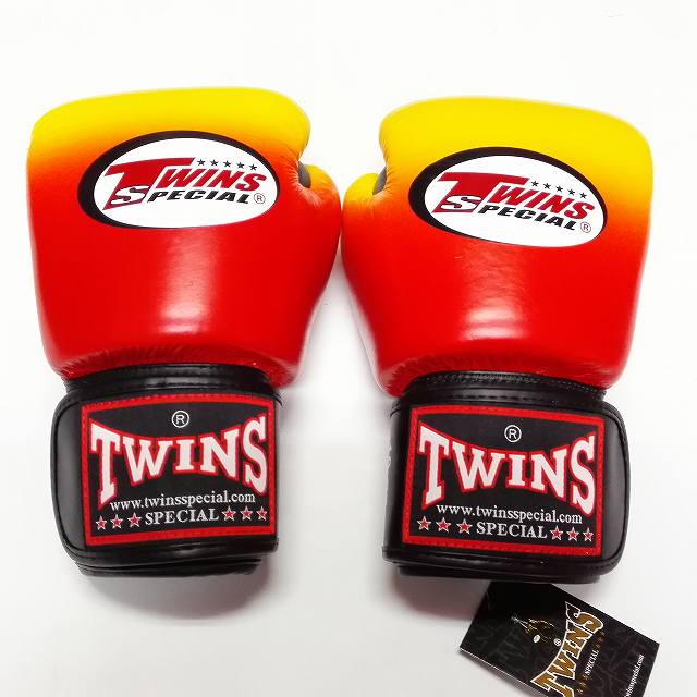 楽天市場】TWINS SPECIAL ボクシンググローブ 10oz 赤黄グラデ