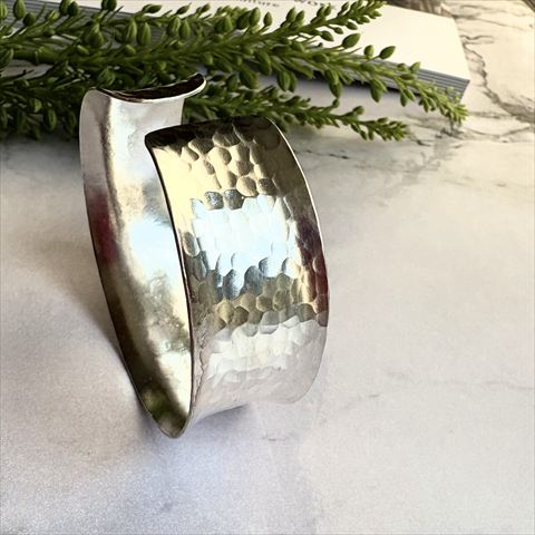 楽天市場】【クーポン】【送料無料】カレンシルバー カレン族バングル