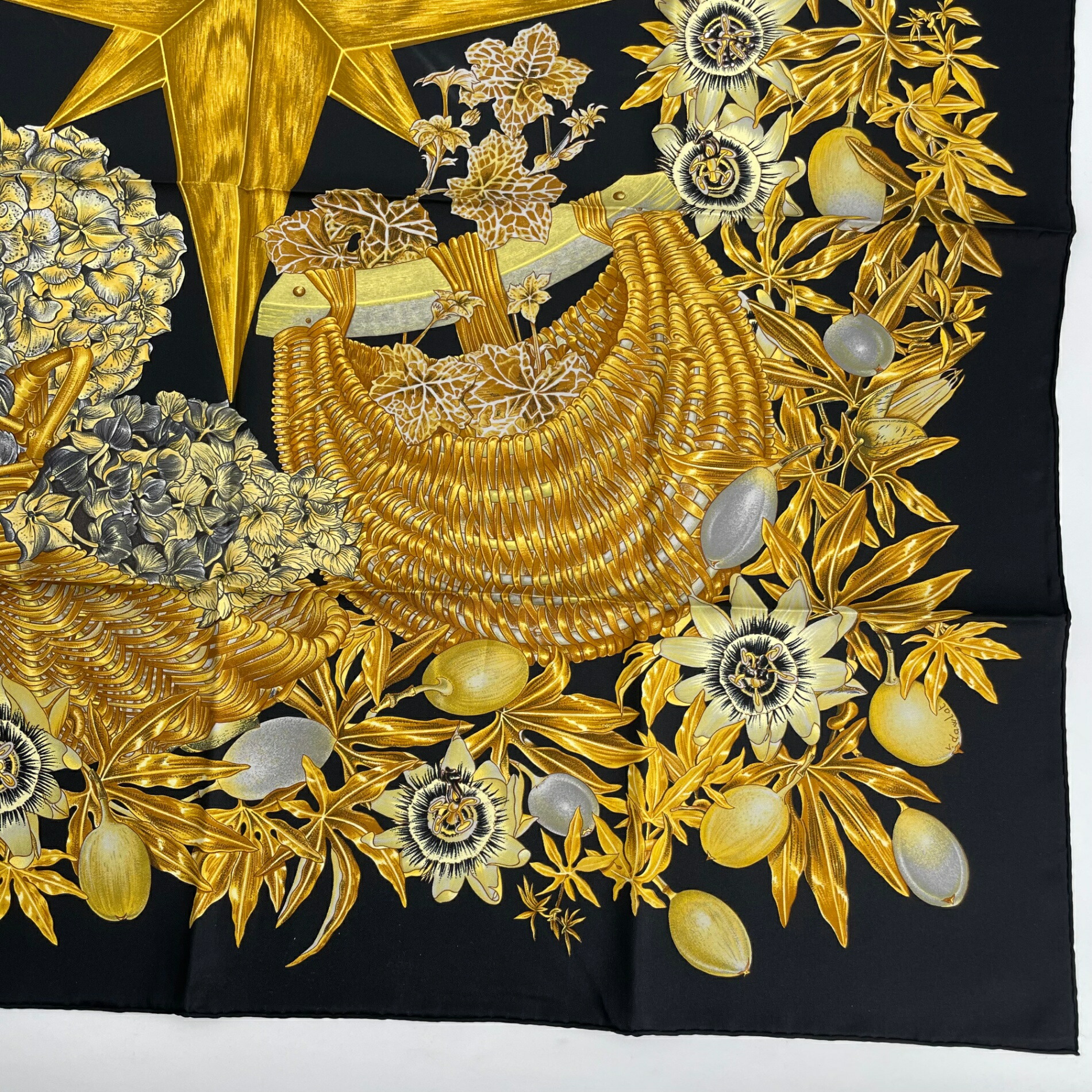 楽天市場】極美品 HERMES エルメス カレ90 PASSIFLORES パッション