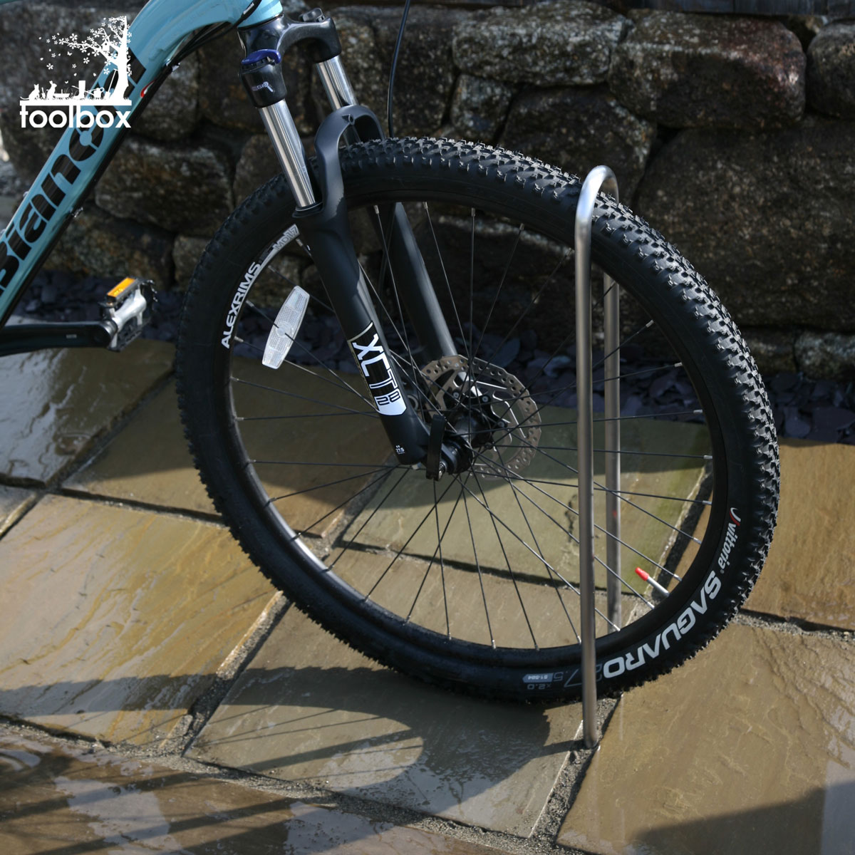 楽天市場】日本製・高品質 ステンレス製 自転車スタンド【埋設型