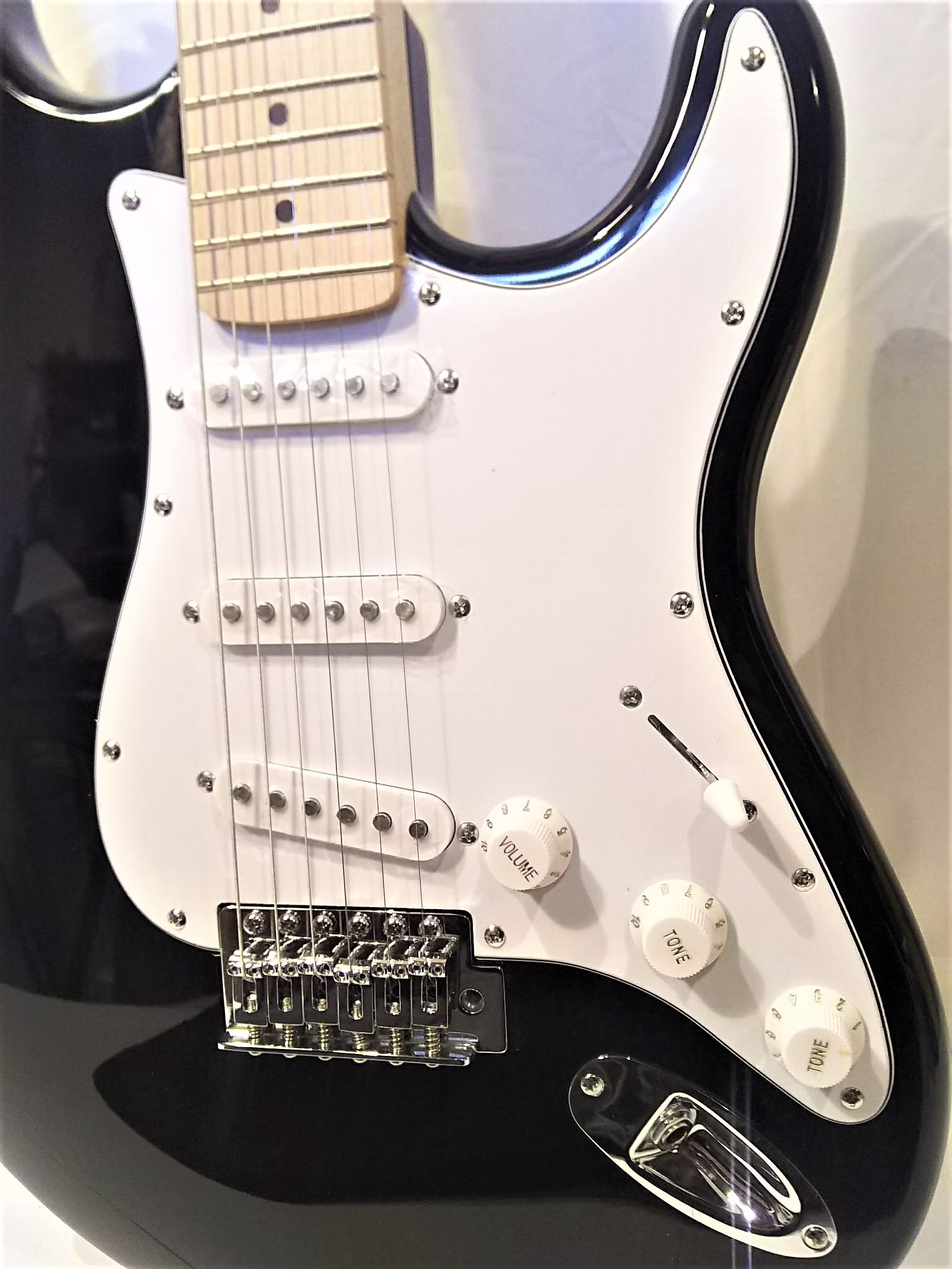 楽天市場】エレキギター ストラトキャスタータイプ ブラック(メイプル