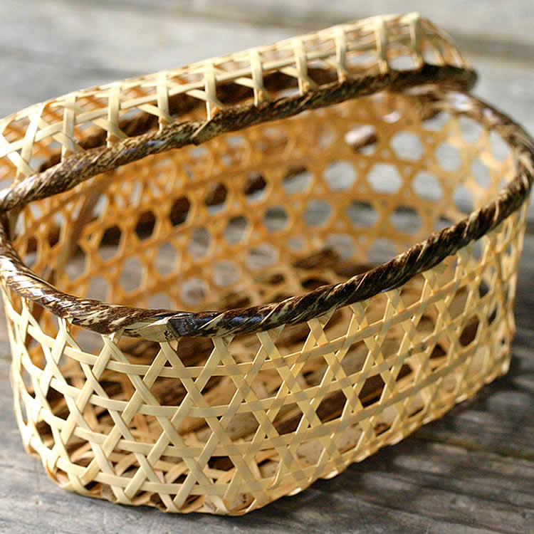 楽天市場】虎竹蓋付き六ツ目かご【竹 かご カゴ 籠 竹細工 雑貨 小物